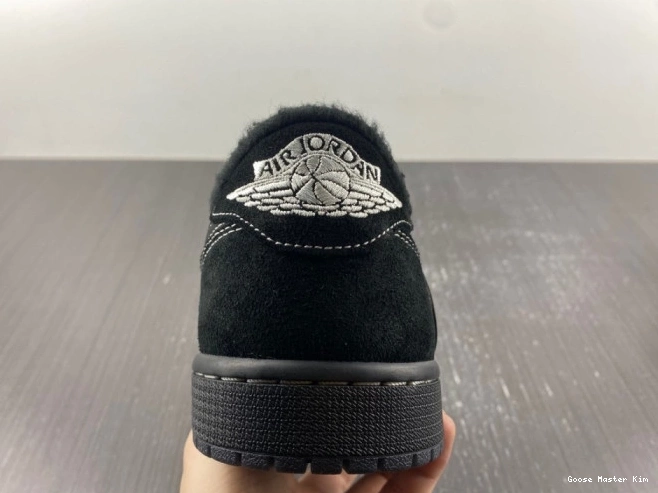 DM7866-001 Low Retro 1 Air Black x Air Scott Travis Jordan Jordan Phantom